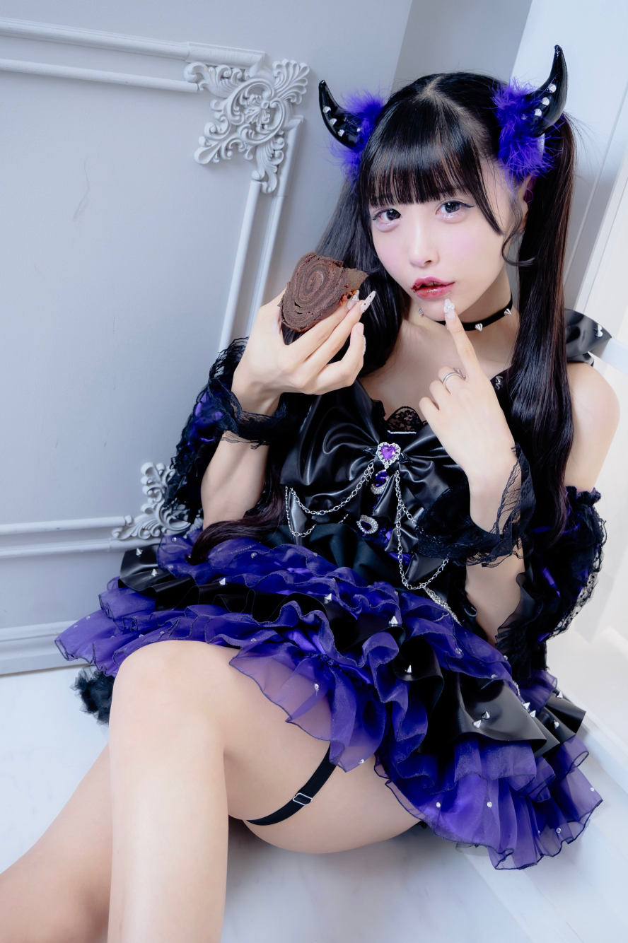 生誕衣装動画♡